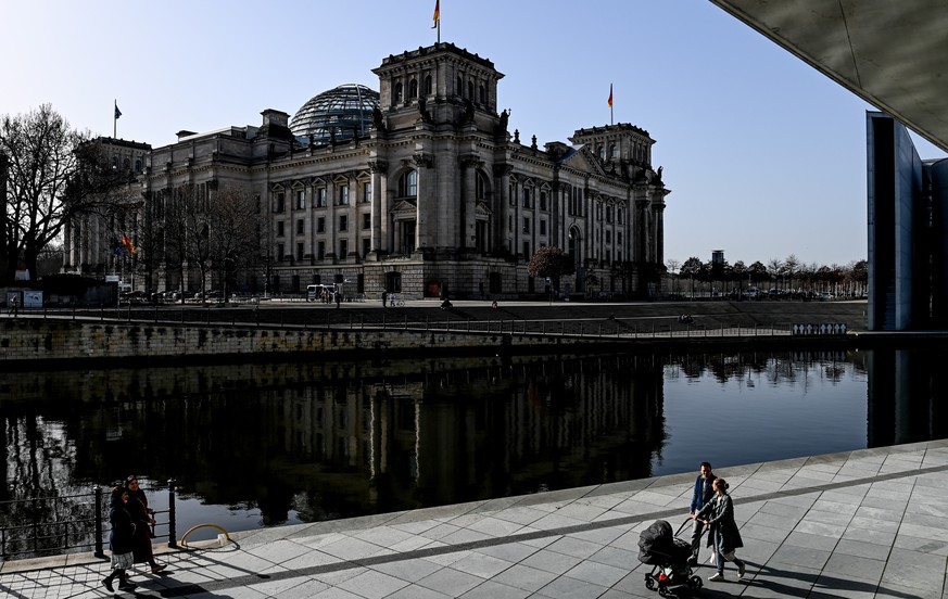 epa09035646 A general view shows German Parliament Bundestag in Berlin, Germany, 25 February 2021. The German Federeal Prosecutor&#039;s Office on 25 February 2021 charged a man who was hired by a con ...