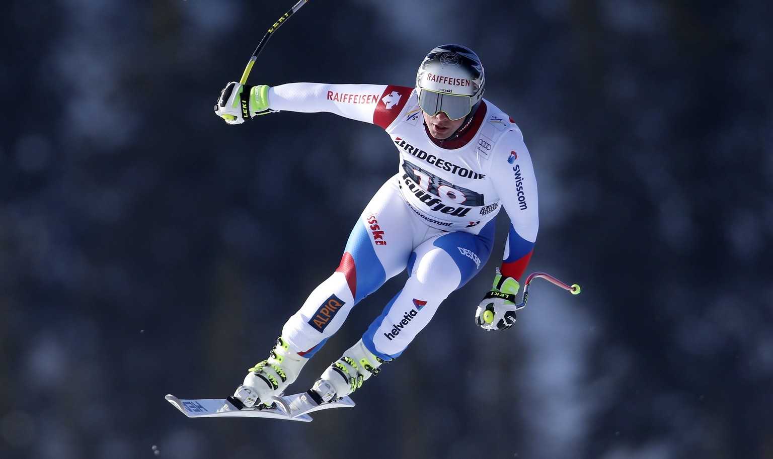 Beat Feuz of Switzerland speeds down in the men&#039;s Alpine Skiing World Cup downhill race in Kvitfjell March 7, 2015. 
REUTERS/Cornelius Poppe/NTB Scanpix (NORWAY - Tags: SPORT SKIING) THIS IMAGE  ...