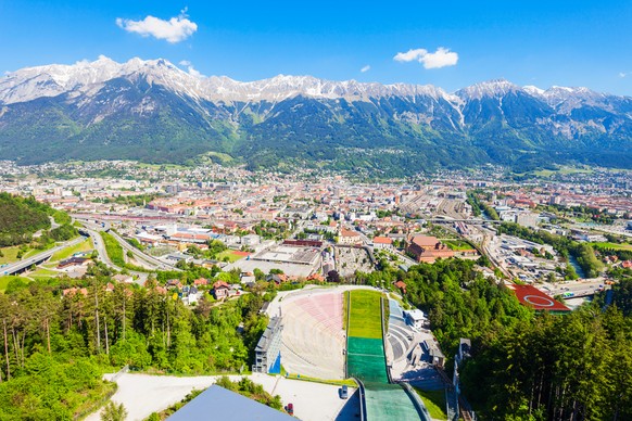Der Ausblick vom Bergisel auf Innsbruck.