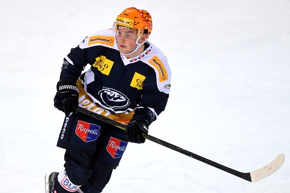 Ambri&#039;s Top Scorer Dominic Zwerger, during the preliminary round game of National League A (NLA) Swiss Championship 2020/21 between HC Ambri Piotta against SC Rapperwil - Jona Lakers, at the ice  ...