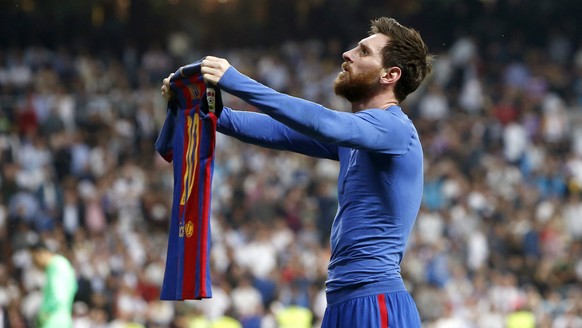 epa05924566 FC Barcelona&#039;s Argentinian striker Lionel Messi jubilates the 3-2-victory against Real Madrid during the Liga Primera Division 33rd round match between Real Madrid and FC Barcelona at ...