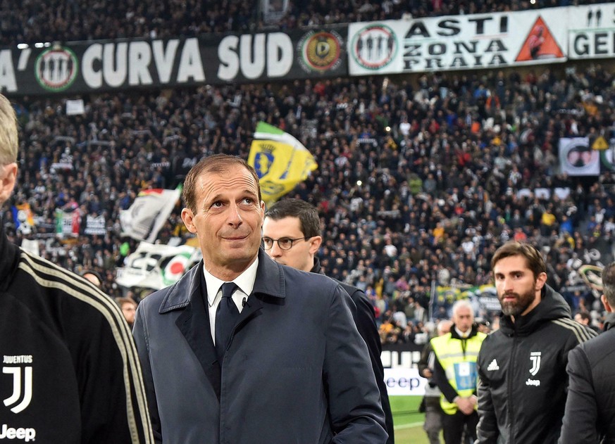 Juventus head coach Massimiliano Allegri arrives prior to the Italian Serie A soccer match between Juventus and AC Milan at the Allianz Stadium in Turin, Italy, Saturday, April 6, 2019. (Alessandro Di ...