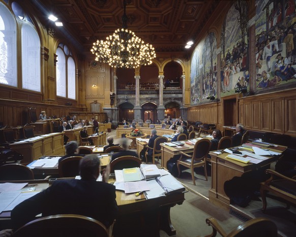 The upper house, the Council of State, sits in the half-empty Council of State chamber in the Swiss Federal Parliament building in Berne, Switzerland, pictured on December 17, 2008 during the Federal  ...