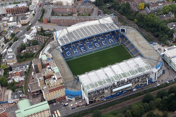 LONDON, ENGLAND - JULY 26: An aerial view of Stamford Bridge home of Chelsea Football Club on July 26, 2011 in London, England. (Photo by Tom Shaw/Getty Images)