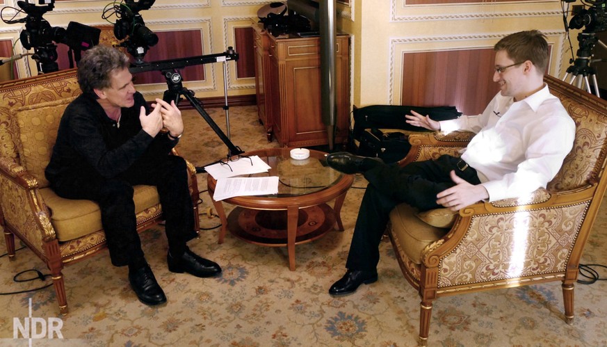 Snowden bei einem Interview mit der ARD.