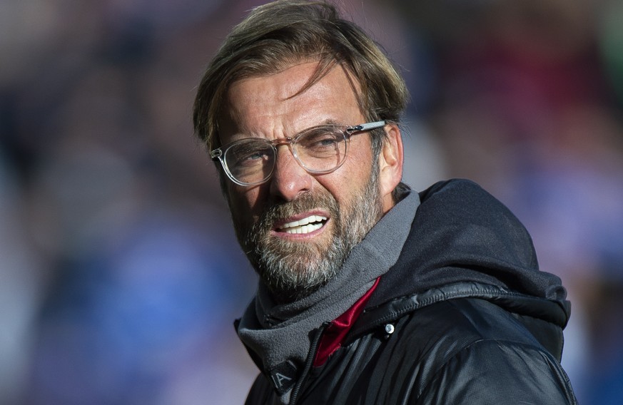epa07123990 Liverpool&#039;s manager Jurgen Klopp reacts during the English Premier League soccer match between Liverpool and Cardiff City at the Anfield in Liverpool, Britain, 27 October 2018. EPA/PE ...