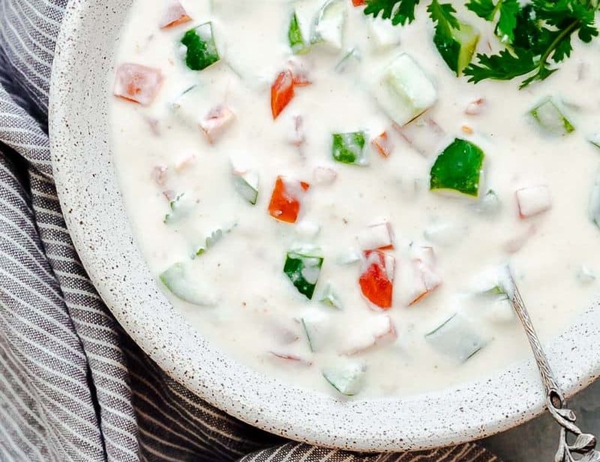 indien raita joghurt essen food dip kochen vegetarisch https://myfoodstory.com/indian-raita-recipe/