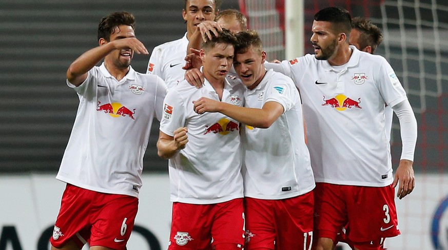 Leipzigs Spieler feiern ein Tor – und in einigen Monaten den Durchmarsch von der dritten in die erste Liga?