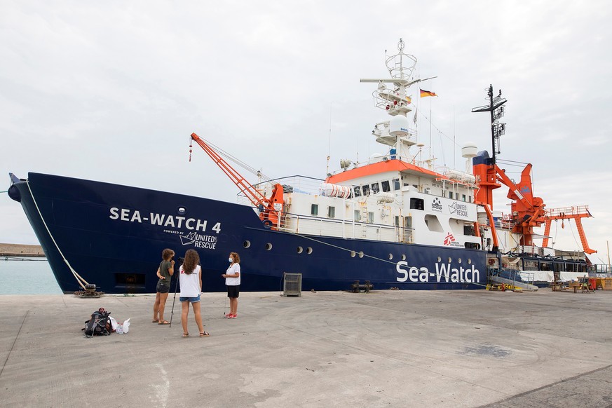 epa08597266 View of the Sea Watch 4 ship in Burriana, Spain, 11 August 2020. The ship, operated by Doctors Without Borders will leave on 15 August to keep their aid to migrants trying to cross from Li ...