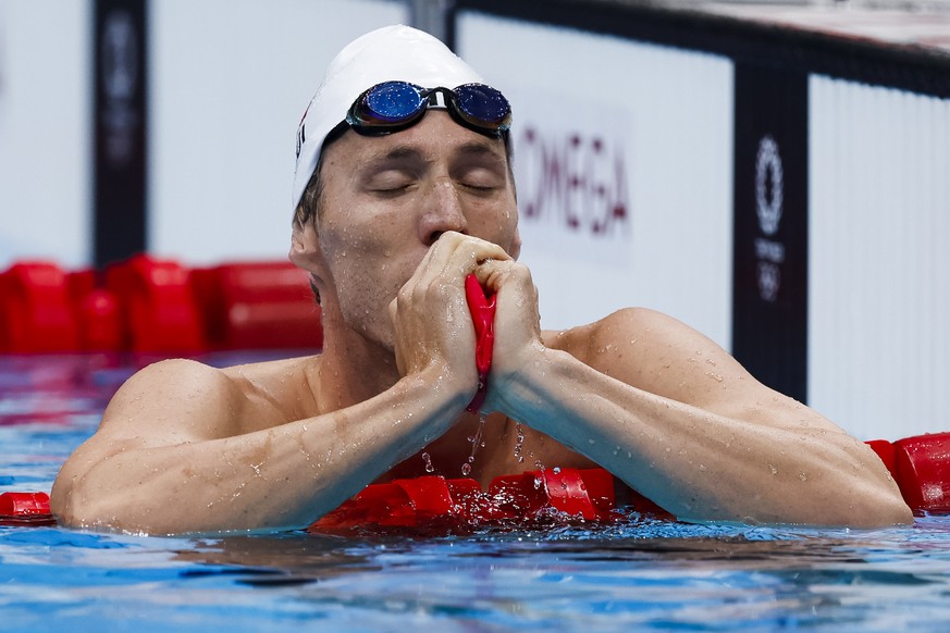 epa09378094 Jeremy Desplanches of Switzerland celebrates after finishing third in the men&#039;s 200m Individual Medley Final during the Swimming events of the Tokyo 2020 Olympic Games at the Tokyo Aq ...