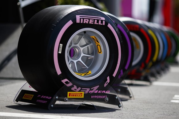 epa06837158 Pirelli Formula One tyres in the paddock during the 2018 French Formula One Grand Prix at Paul Ricard circuit in Le Castellet, France, 24 June 2018. EPA/VALDRIN XHEMAJ