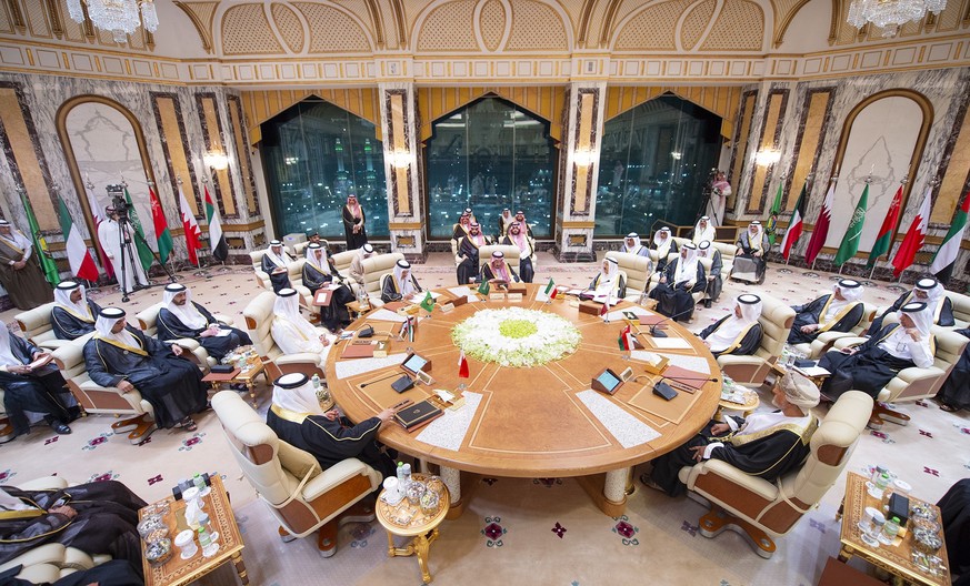 epa07613662 A handout photo made available by the Saudi Royal Court shows a general view of the Gulf Cooperation Council (GCC), in Mecca, Saudi Arabia, 30 May 2019. Saudi Arabia is holding an emerganc ...