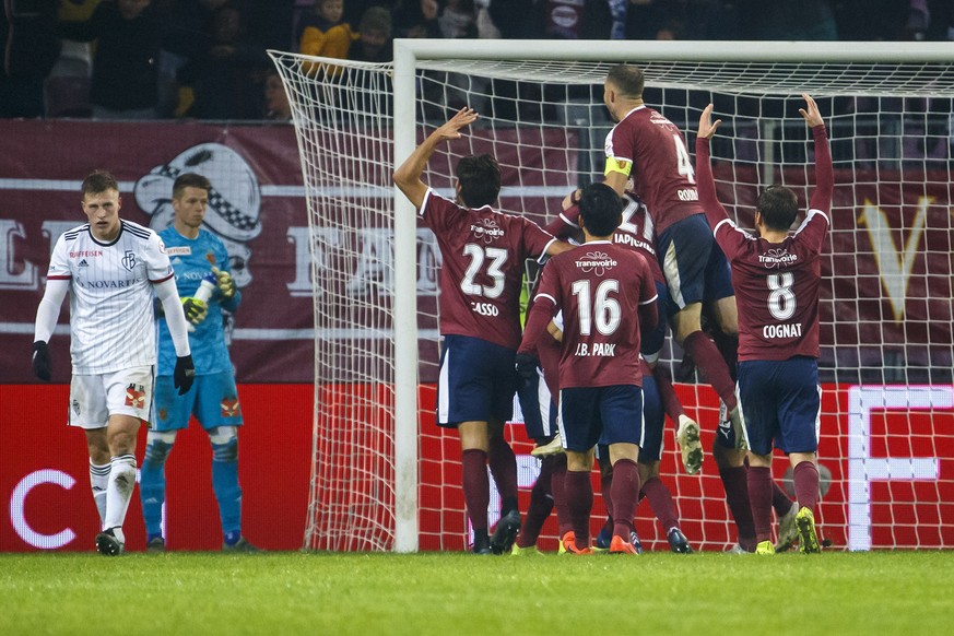 Servette&#039;s players celebrate their goal after scoring the 2:0, during the Super League soccer match of Swiss Championship between Servette FC and FC Basel, at the Stade de Geneve stadium, in Gene ...