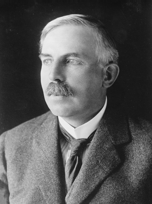 Ernest Rutherford (1871–1937) war es auch, der die Radioaktivität in Alphastrahlung, Betastrahlung und Gammastrahlung nach der positiven, negativen oder neutralen Ablenkung der Strahlenteilchen in ein ...