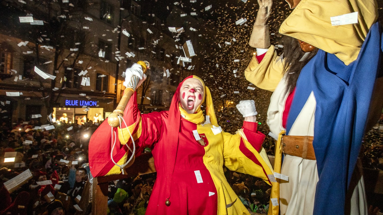 Costumed revelers attend the &#039;Urknall&#039; (Big Bang), which initiates at 5 o&#039;clock in the morning the carnival (Fasnacht) of Lucerne, Switzerland, Thursday, 20 February 2020. The carnival  ...