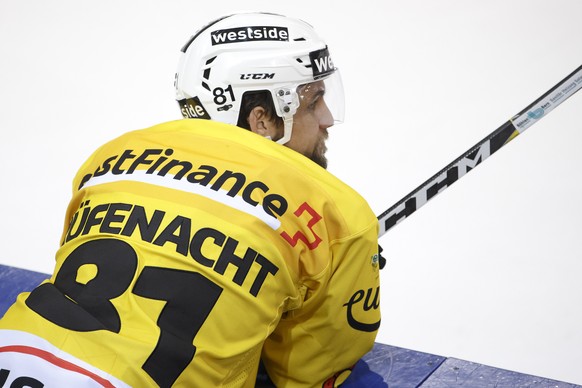 Bern&#039;s forward Thomas Ruefenacht is stand up next to the boards, during the fourth leg of the playoffs quarterfinals game of National League Swiss Championship between Geneve-Servette HC and SC B ...
