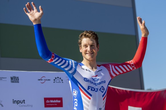 Stefan Kueng wird Schweizermeister im Zeitfahren, anlaesslich der Rad Schweizermeisterschaft vom Sonntag, 12. Juli 2020 in Belp. (KEYSTONE/Marcel Bieri)