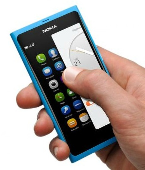 Das Nokia N9 von 2011 mit dem neu entwickelten Betriebssystem MeeGo kam ohne Home-Button aus, sehr ähnlich wie das iPhone X sechs Jahre später.