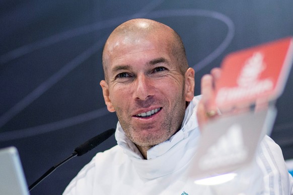 epa06467488 Real Madrid&#039;s head coach, Zinedine Zidane, attends a press conference following a training session of the team at Valdebebas sports city in Madrid, Spain, 23 January 2018. Real Madrid ...