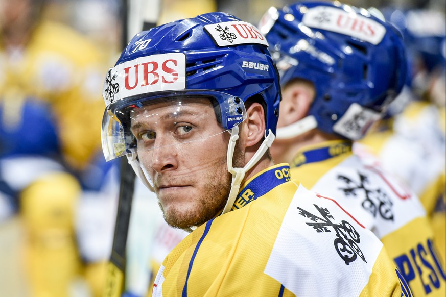 Davos&#039; Enzo Corvi during the game between TPS Turku and HC Davos, at the 93th Spengler Cup ice hockey tournament in Davos, Switzerland, Sunday, December 29, 2019. (KEYSTONE/Melanie Duchene)