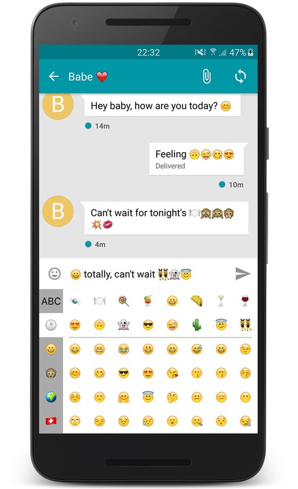 Emojis sind dank übersichtlicher Anordnung einfacher zu finden.