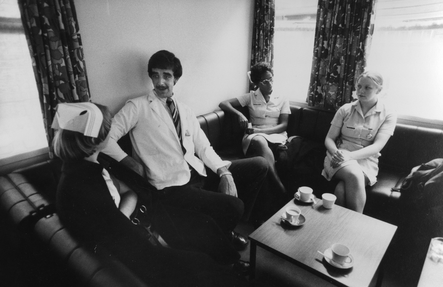 Peter Mayhew At Work
English actor Peter Mayhew (1944 - 2019), with nurses during a tea break at King&#039;s College Hospital, London, where he works as an orderly, 22nd August 1977. Mayhew, who is 7  ...