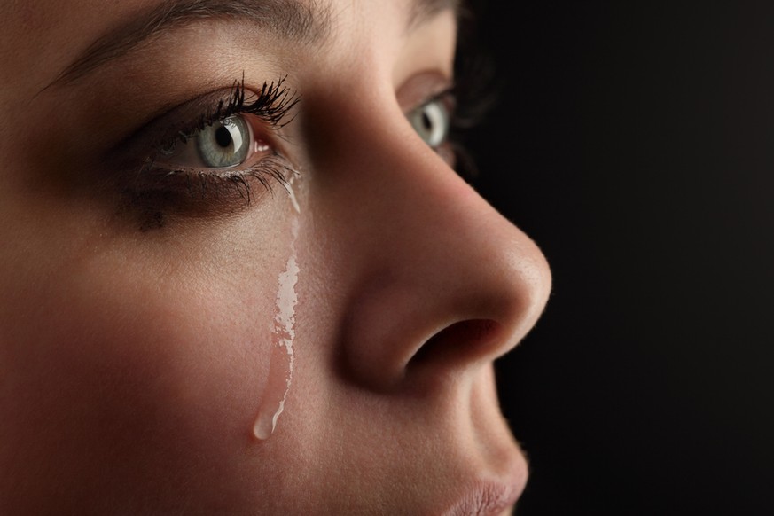 Frau weint, Tränen (Symbolbild)