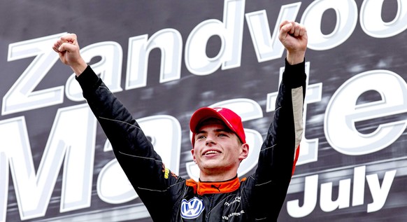 Der 16-jährige Max Verstappen bei seinem Formel-3-Sieg im Juli im heimischen Zandvoort.