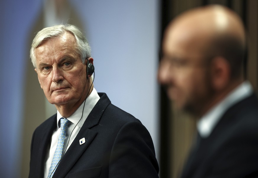 European Commission&#039;s Head of Task Force for Relations with the United Kingdom Michel Barnier, left, and European Council President Charles Michel participate in a media conference at an EU summi ...