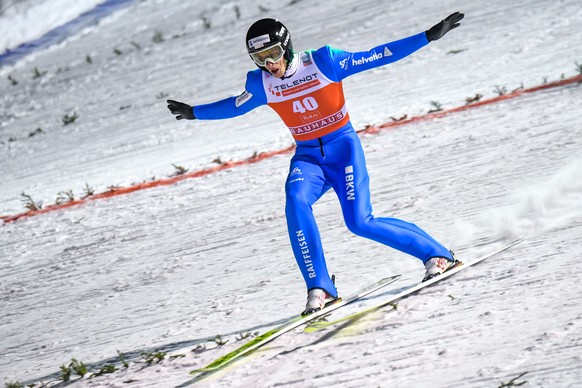 epa08849189 Gregor Deschwanden of Switzerland in action during the first round of the men&#039;s Individual Large Hill event of the FIS Ski Jumping World Cup in Ruka, Finland, 28 November 2020. EPA/KI ...