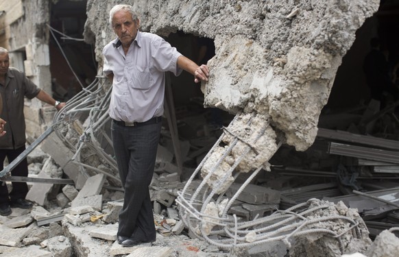 Ost-Jerusalem: Ein Palästinenser vor einem zerstörten Haus.
