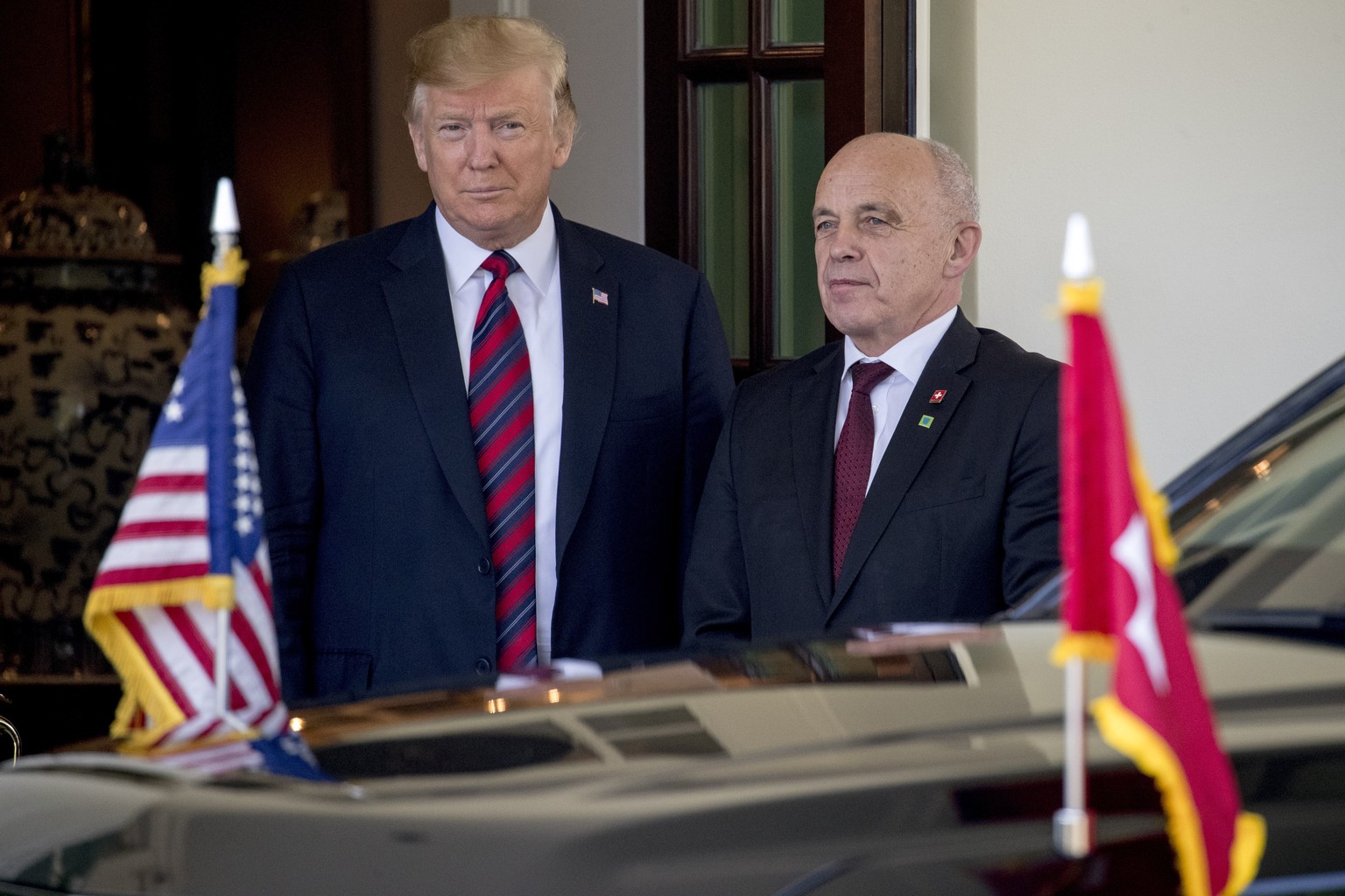 President Donald Trump welcomes Switzerland&#039;s Federal President Ueli Maurer, right, to the White House, Thursday, May 16, 2019, in Washington. (AP Photo/Andrew Harnik)