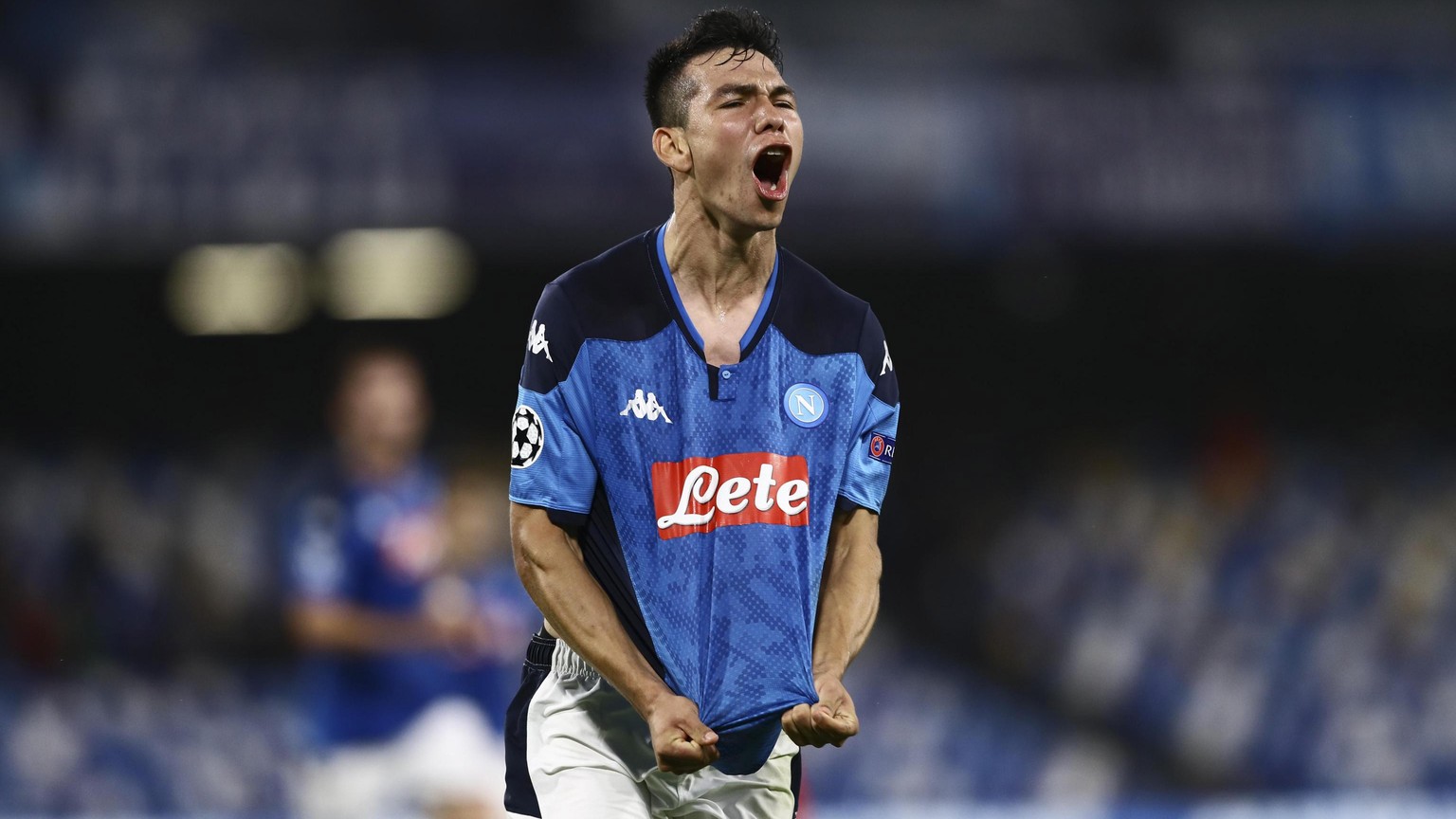 epa07975112 Napolis&#039; Hirving Lozano celebrates after scoring a goal during the UEFA Champions League Group E soccer match between SSC Napoli and FC Salzburg at the San Paolo stadium in Naples, It ...