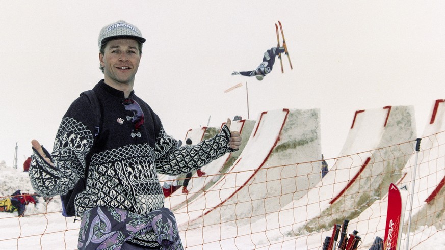 Andreas &quot;Sonny&quot; Schoenbaechler, Olympiasieger im Sprungwettbewerb der Skiakrobaten, aufgenommen am 13. Maerz 1994. (KEYSTONE/Str)