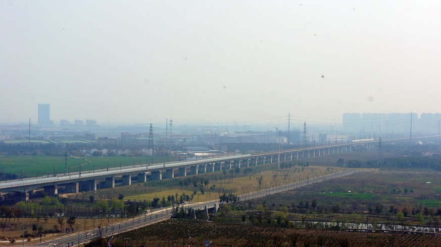 Grosse Brücke Danyang-Kunshan
Bild: Eigenes Werk, CC BY-SA 4.0, https://commons.wikimedia.org/w/index.php?curid=47607233
