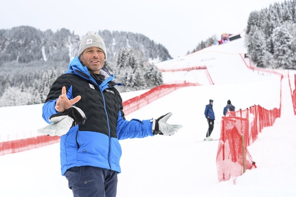 epa08946454 Hannes Trinkl, FIS Race Director World Cup Men Speed Events, during preparations for the FIS Alpine Skiing World Cup event in Kitzbuehel, Austria, 18 January 2021. Due to the ongoing Covid ...