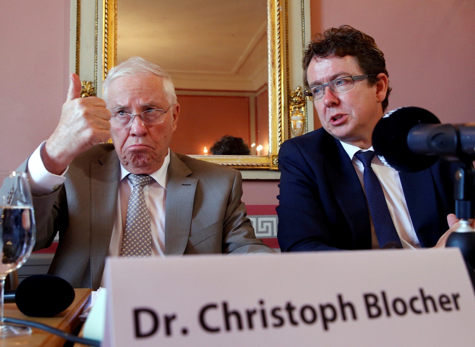 Christoph Blocher president of the &quot;No to slow EU accession&quot; committee (L), gestures next to Albert Roesti, president of the Swiss People&#039;s Party (SVP), during a news conference in Bern ...