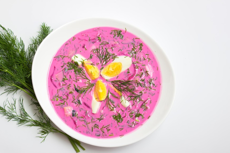 kalter borscht litauen baltikum essen food kochen suppe sommer beete