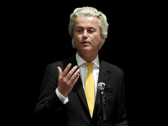 Gert Wilders während der Ausstellung.