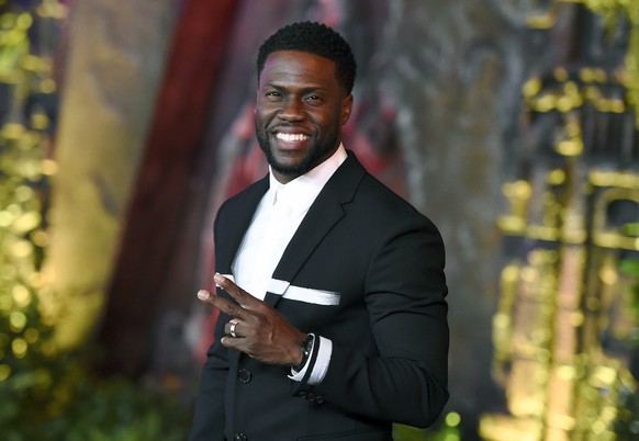 FILE - In this Dec. 11, 2017 file photo, Kevin Hart arrives at the Los Angeles premiere of &quot;Jumanji: Welcome to the Jungle&quot; in Los Angeles. Hart says he won’t be hosting the Academy Awards.  ...