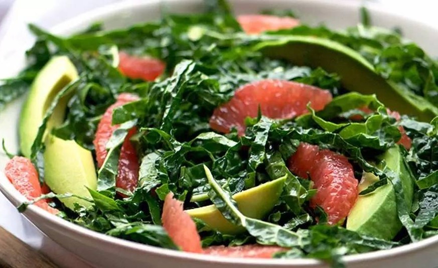 Kale and Pink Grapefruit Salad salat federkohl avocado essen food
http://www.sohu.com/a/144222002_731589