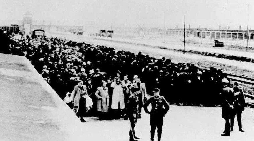 Selektion an der Rampe in Auschwitz.