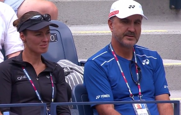 Tribünengäste: Martina Hingis und Ivan Bencic.