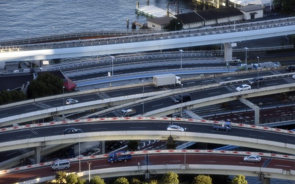 Zweistöckige Autobahn bei Tokyo: Wollen wir das in der Schweiz?