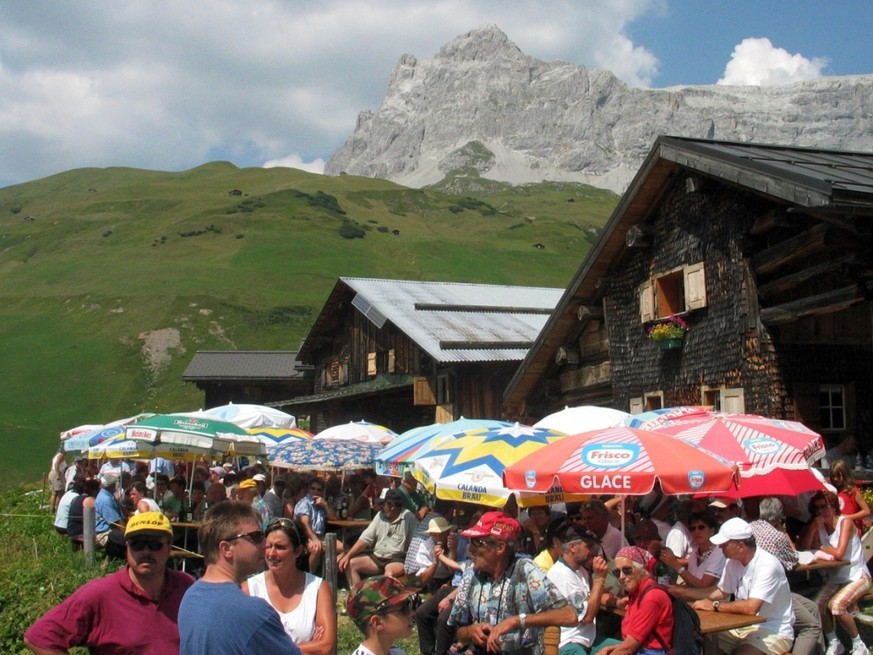 Tourismus in der Krise: Gut möglich, dass die Schweizer im Sommer 2020 Ferien in den Bergen statt am Meer machen werden. (Archiv)