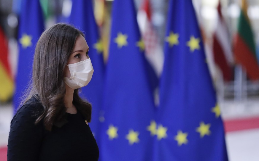epa08714484 Finland&#039;s Prime Minister Sanna Marin arrives for the second day of a face-to-face EU summit since the COVID-19 outbreak, in Brussels, Belgium, 02 October 2020. During this Special Eur ...