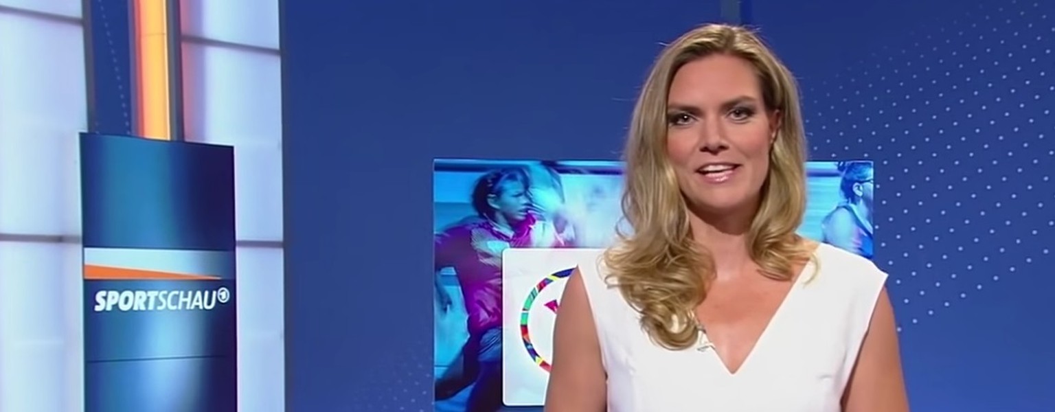 «Sportschau»-Moderatorin Julia Scharf kritisiert «Fortnite».