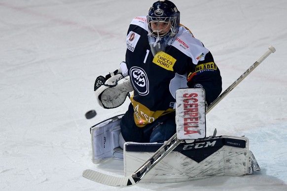 Ambri&#039;s goalkeepr Benjamin Conz during the preliminary round game of National League A (NLA) Swiss Championship 2019/20 between HC Ambri Piotta and EV Zug at the ice stadium Valascia in Ambri, on ...