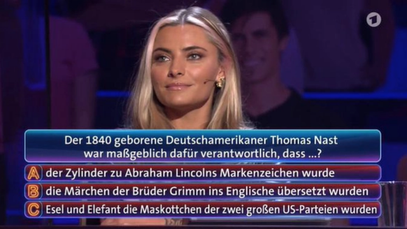 Sylvie Meis tritt bei Wer weiss denn sowas im ARD auf und kriegt von Lilly Becker falsche Antwort.