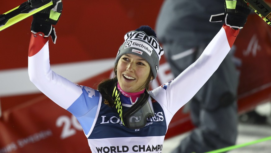 Switzerland&#039;s Wendy Holdener celebrates after winning the women&#039;s combined, at the alpine ski World Championships in Are, Sweden, Friday, Feb. 8, 2019. (AP Photo/Alessandro Trovati)